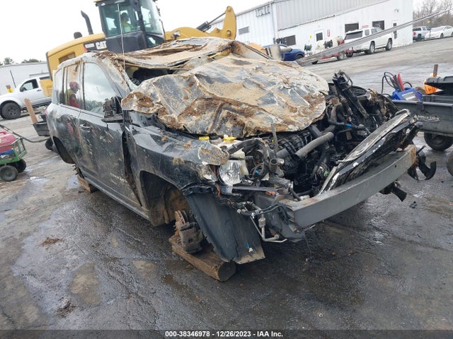 1C4NJCEB5HD198920 auction archive image