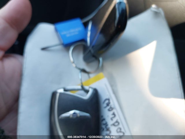 Hyundai Genesis 3.8 2016 KMHGN4JE7GU113024 Image 11