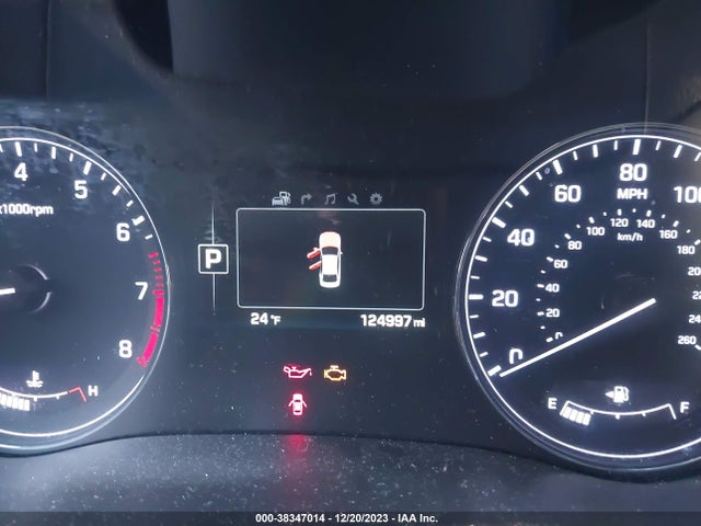 Hyundai Genesis 3.8 2016 KMHGN4JE7GU113024 Image 15