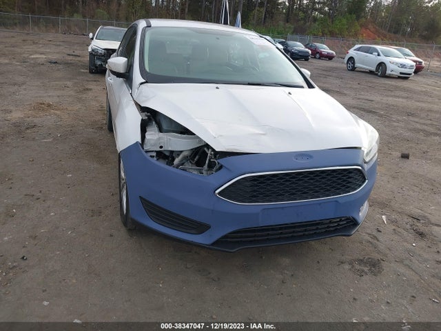 2016 FORD FOCUS TITANIUM VIN: 1FADP3N20GL312200
