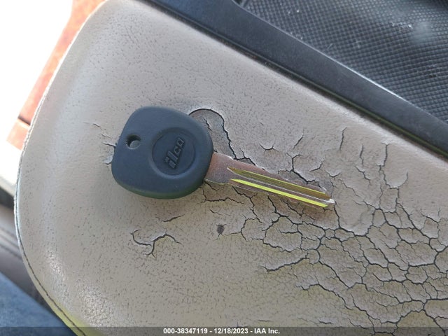 2009 CHEVROLET SUBURBAN 1500 1GNFC36029R169074 Photo 10