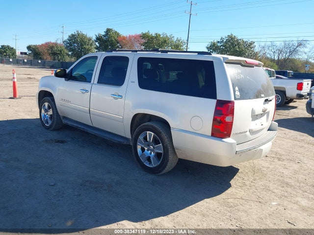 2009 CHEVROLET SUBURBAN 1500 1GNFC36029R169074 Photo 2