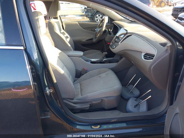 Chevrolet MALIBU LT 2019 1G1ZD5ST2KF131620 Image 4