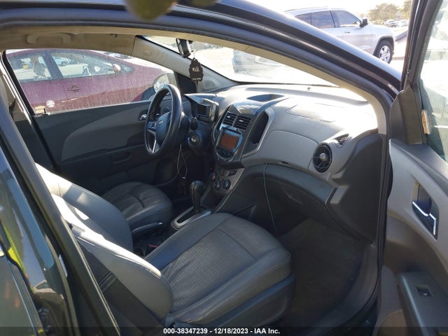 Chevrolet Sonic Ltz Auto 2014 1G1JE5SH5E4133657 Image 5