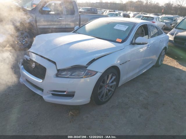 2017 JAGUAR XJ SAJWJ1CD6H8W12472 Photo 1
