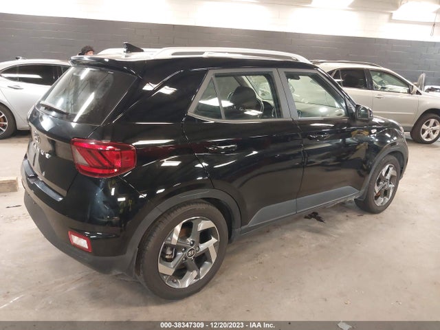 Hyundai Venue Sel 2022 KMHRC8A35NU165818 Image 4