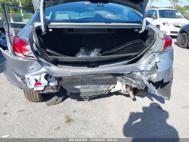 2017 HYUNDAI ELANTRA SE VIN: 5NPD84LF7HH159470
