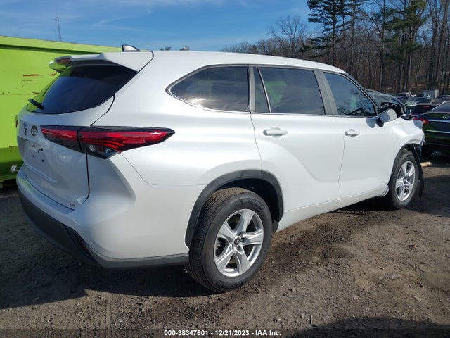 Toyota Highlander Le 2023 5TDKDRAH9PS041059 Image 4