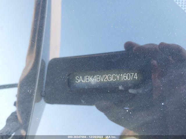 2016 JAGUAR XF SAJBK4BV2GCY16074 Photo 8