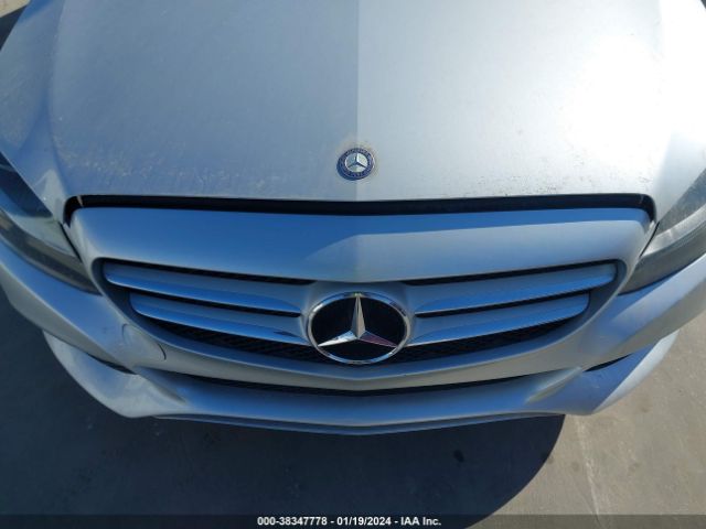 55SWF4KB3FU008830 Mercedes-Benz C 300 4matic/luxury 4matic/sport 4matic