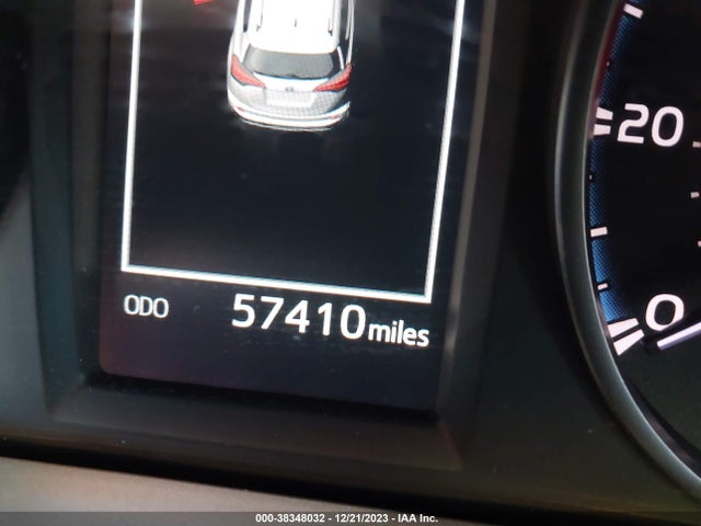 2017 TOYOTA RAV4 LE VIN: JTMZFREV9HJ708154