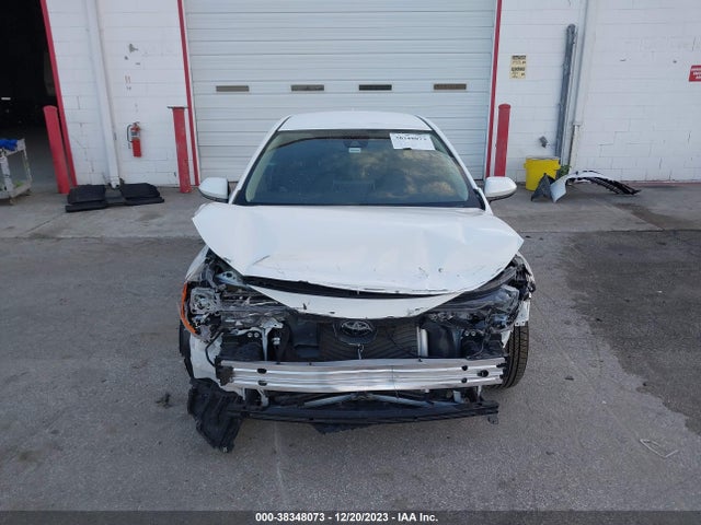 2021 TOYOTA COROLLA LE VIN: JTDEPMAE2MJ148377