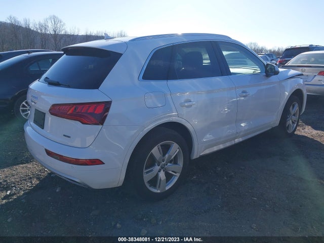 WA1BNAFY3K2124195 Audi Q5 45 Premium