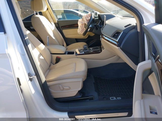 WA1BNAFY3K2124195 Audi Q5 45 Premium
