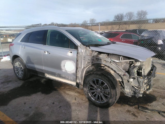2017 CADILLAC XT5 LUXURY VIN: 1GYKNBRSXHZ106984