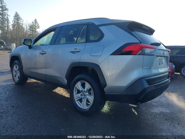 2021 TOYOTA RAV4 XLE VIN: 2T3W1RFV5MC119423
