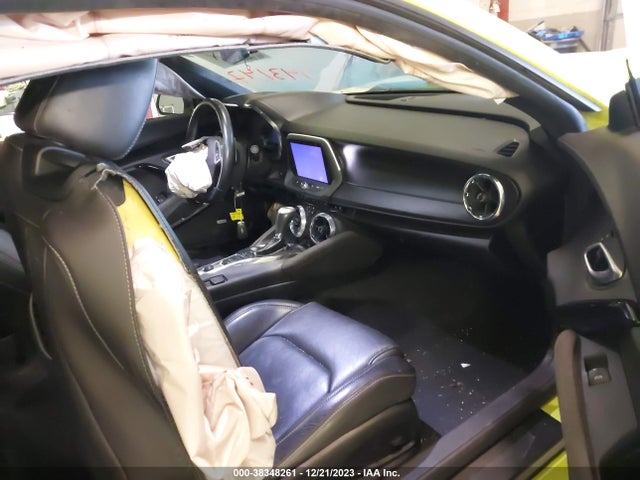Chevrolet Camaro 2lt 2019 1G1FD1RX8K0143147 Image 5