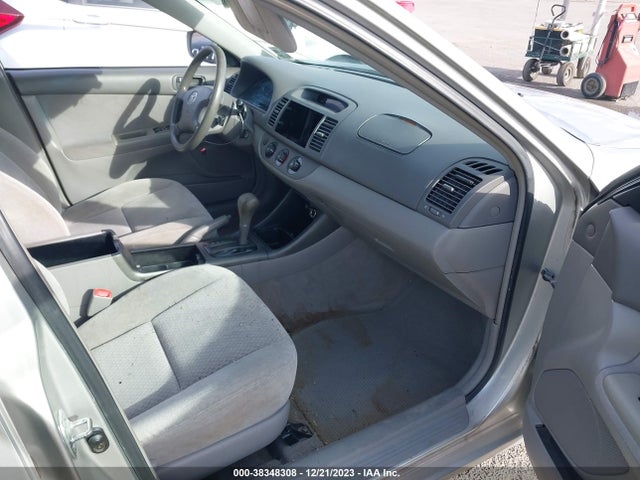 2004 TOYOTA CAMRY LE VIN: 4T1BE32K14U840910