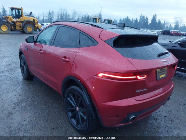 2018 JAGUAR E-PACE SADFM2GX5J1Z10045 Photo 2