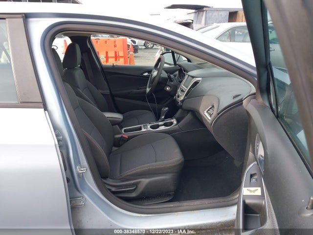 Chevrolet Cruze Ls Auto 2017 1G1BC5SM6H7213866 Image 5