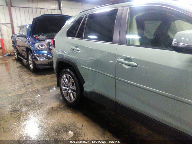 2019 TOYOTA RAV4 XLE PREMIUM VIN: JTMA1RFV2KD030072