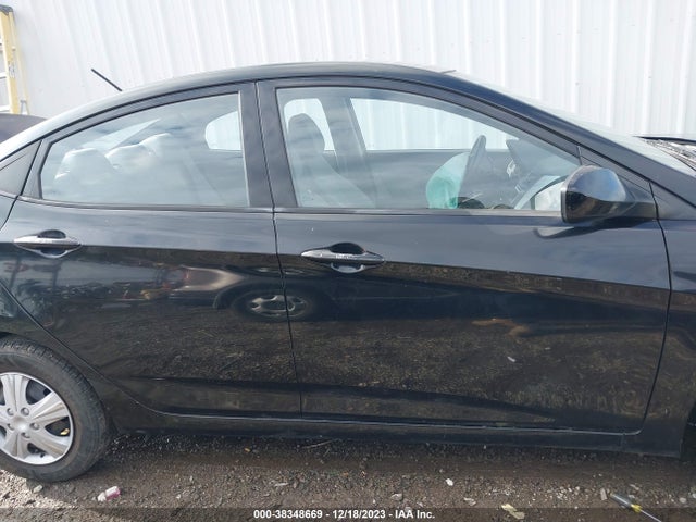 2015 HYUNDAI ACCENT GLS VIN: KMHCT4AE7FU822006
