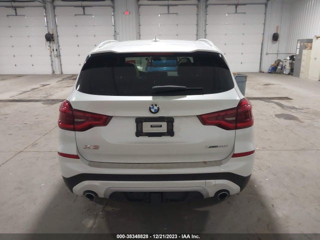 BMW X3 Xdrive30i 2018 5UXTR9C51JLD89862 Image 16
