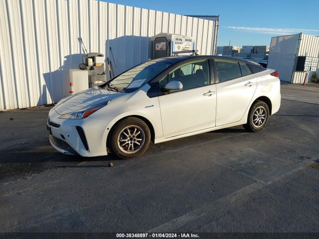 Toyota Prius Le 2020 JTDKARFU2L3116985 Image 2