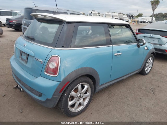 2008 MINI COOPER S WMWMF73598TV33942 Photo 3