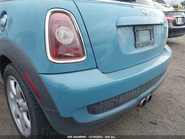 2008 MINI COOPER S WMWMF73598TV33942 Photo 5
