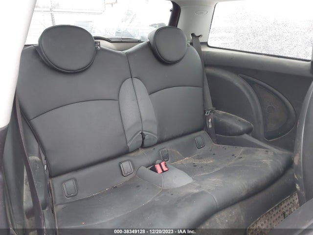 2009 MINI COOPER S WMWMF73559TW84181 Photo 7