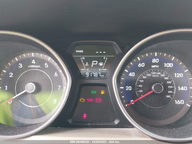 2014 HYUNDAI ELANTRA SE VIN: 5NPDH4AEXEH485401