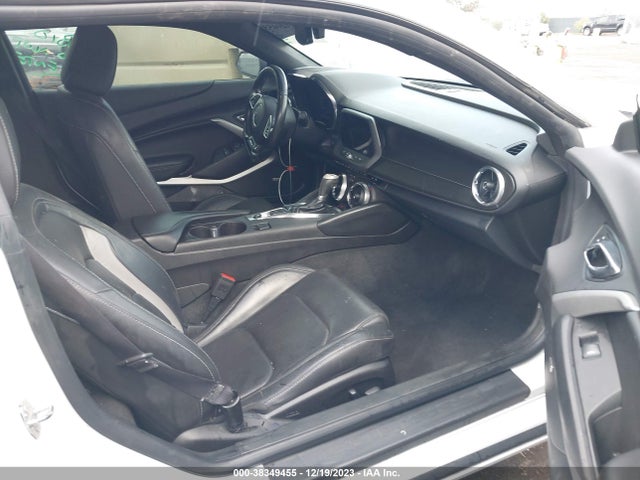 Chevrolet Camaro 2lt 2017 1G1FD1RS4H0106089 Image 5