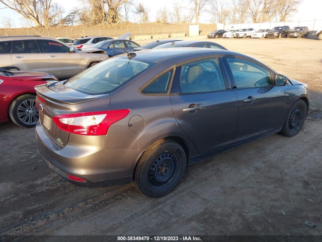 2013 FORD FOCUS SE VIN: 1FADP3F26DL107250