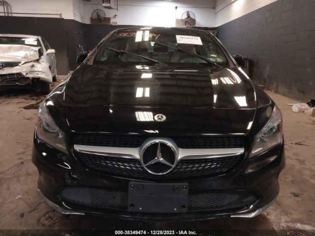 WDDSJ4GB7KN724185 Mercedes-Benz CLA 250 4MATIC