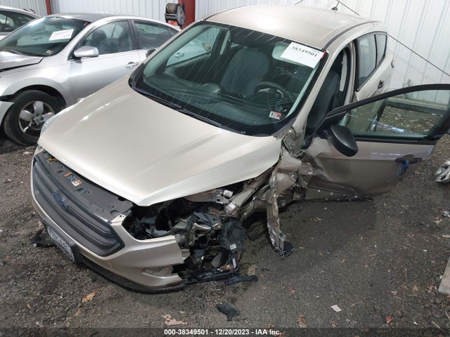 Ford ESCAPE S 2017 1FMCU0F7XHUB96874 Image 2