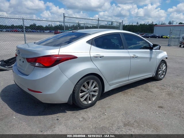 2015 HYUNDAI ELANTRA SE VIN: 5NPDH4AE8FH636740