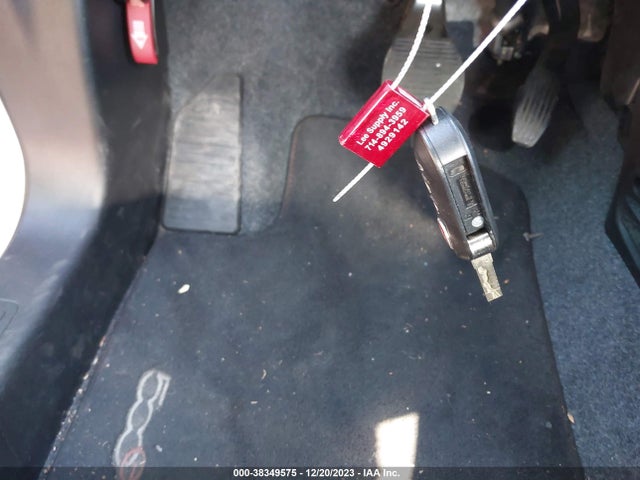 2015 FIAT 500E 3C3CFFGE4FT570230 Photo 10