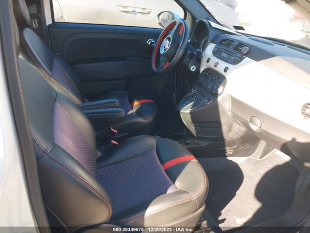 2015 FIAT 500E 3C3CFFGE4FT570230 Photo 4