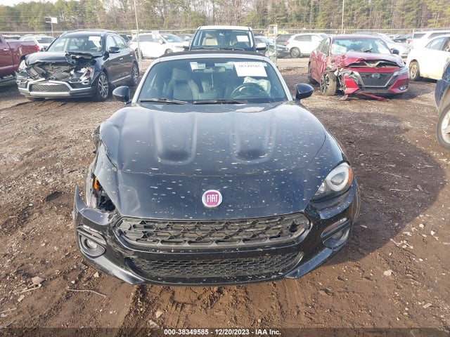 JC1NFAEK3J0139090 Fiat 124 Spider Lusso