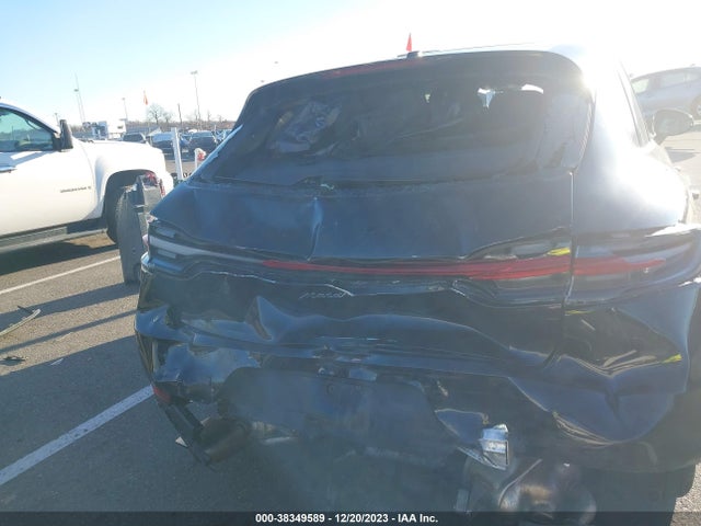 2021 PORSCHE MACAN WP1AA2A58MLB13608 Photo 5