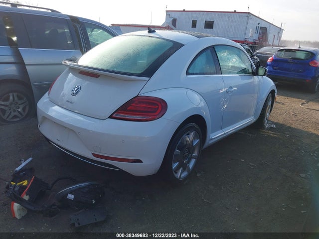 3VWJD7AT2KM715160 Volkswagen Beetle 2.0t Se