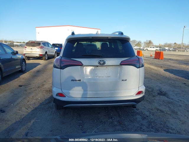 2016 TOYOTA RAV4 XLE VIN: 2T3WFREV8GW237536