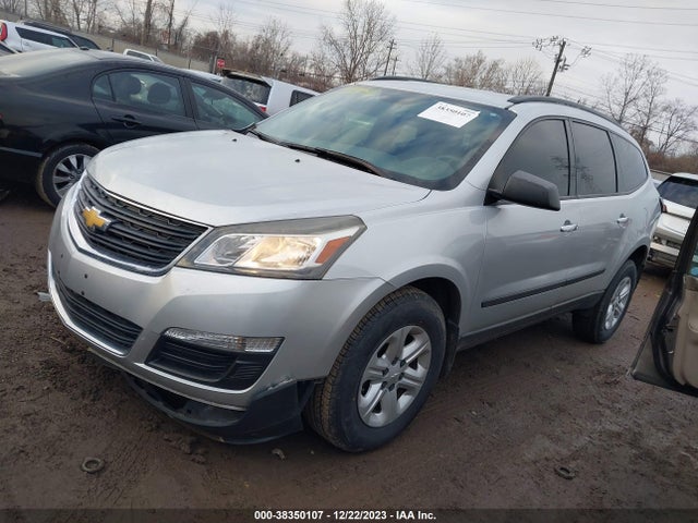 Chevrolet Traverse Ls 2014 1GNKRFED2EJ333886 Image 2