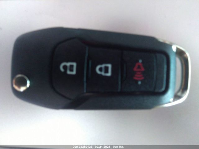 1FTEW1CP8KKC30301 Ford F-150 Xl