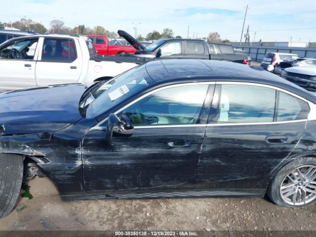 WBA43FJ02RCN99566 BMW 5 Series 530i