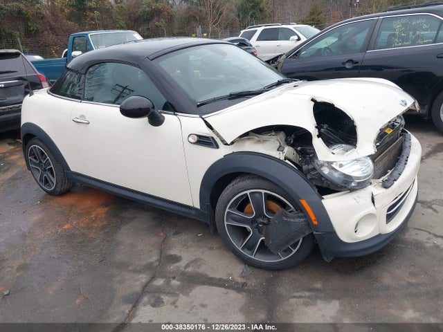 2012 MINI COOPER WMWSX1C5XCT300307 Photo 0