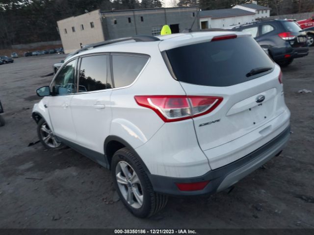 1FMCU9G98EUD74054 Ford ESCAPE SE