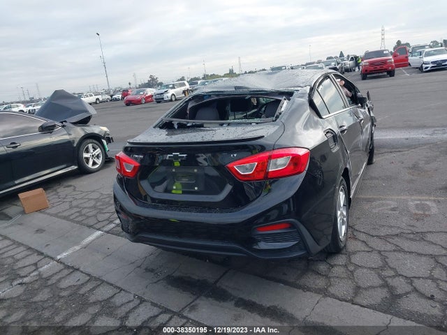 Chevrolet Cruze Lt Auto 2018 1G1BE5SM2J7230826 Image 15