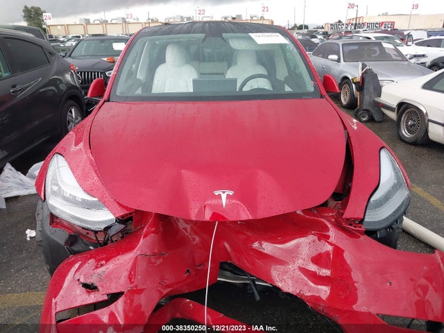 5YJYGDEEXMF195686 Tesla Model Y Long Range Dual Motor All-wheel Drive